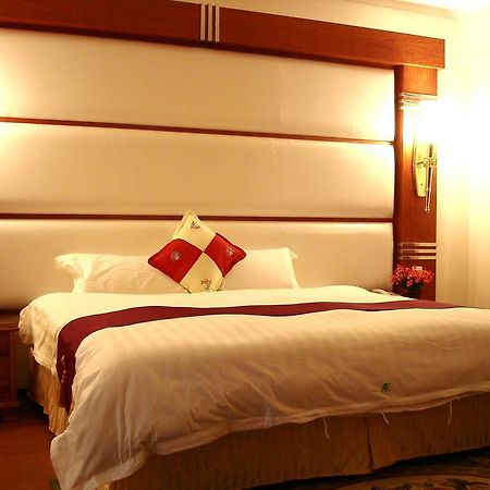 Guangzhou Zhuhai Special Economic Zone Hotel Room photo